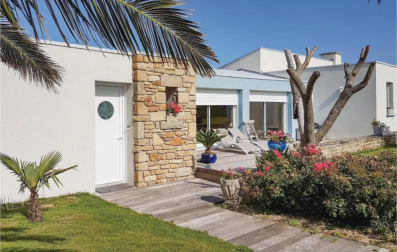 Awesome Home In Plouarzel With Wifi